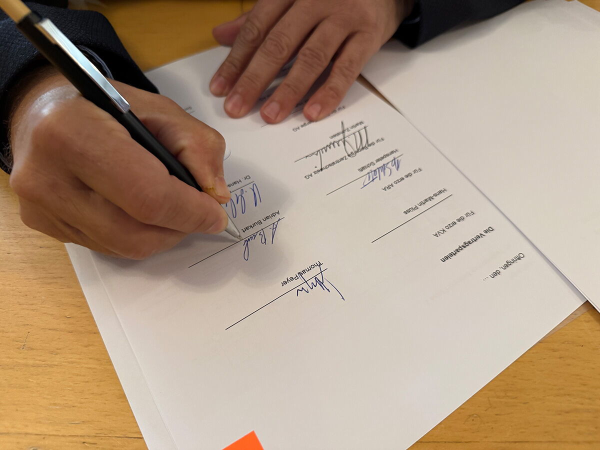 Unterzeichnung Fernwärmevertrag Unteres Wiggertal